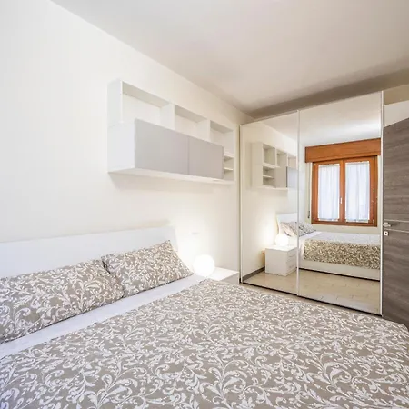 Apartment Imperia20 *